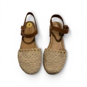 Haute Hippie Kids Sandals with Brown and Cream Lace